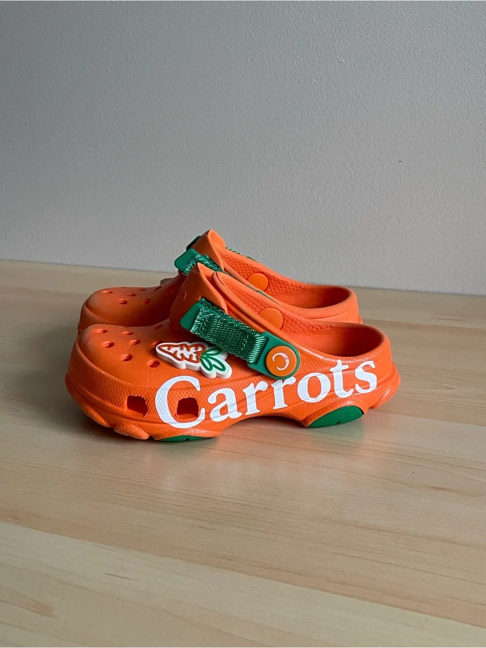 CROCS x Anwar Carrots